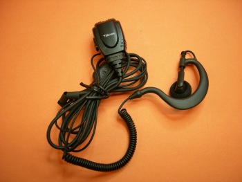 TELECOM JD-2304 - Micrófono auricular para Yaesu serie VX. (VX-110, FT-60,...)con PTT robusto y auricular ergonómico con cable rizado.