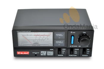 ALAN KW-520 - Medidor de R.O.E y potencia con un rango de frecuencia de 1,8 a 200 Mhz y 140 a 525 Mhz. con una potencia máxima de 400 W. 
